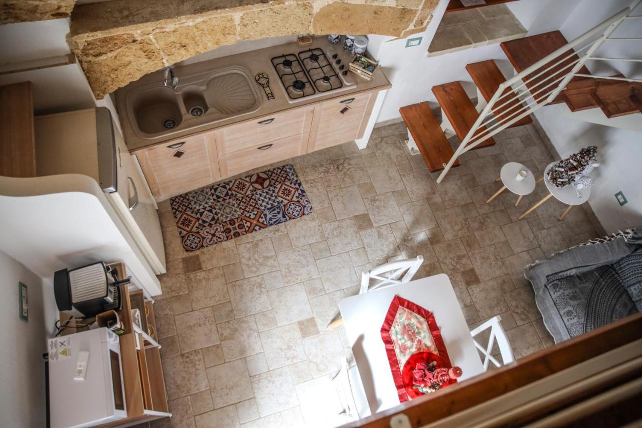 Casa Vacanze Salento Vicosoluna モルチャーノ・ディ・レウカ エクステリア 写真